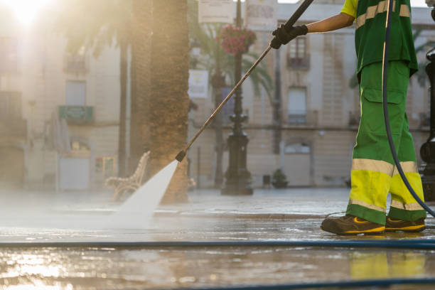 Garage Pressure Washing in Washington Heights, NY